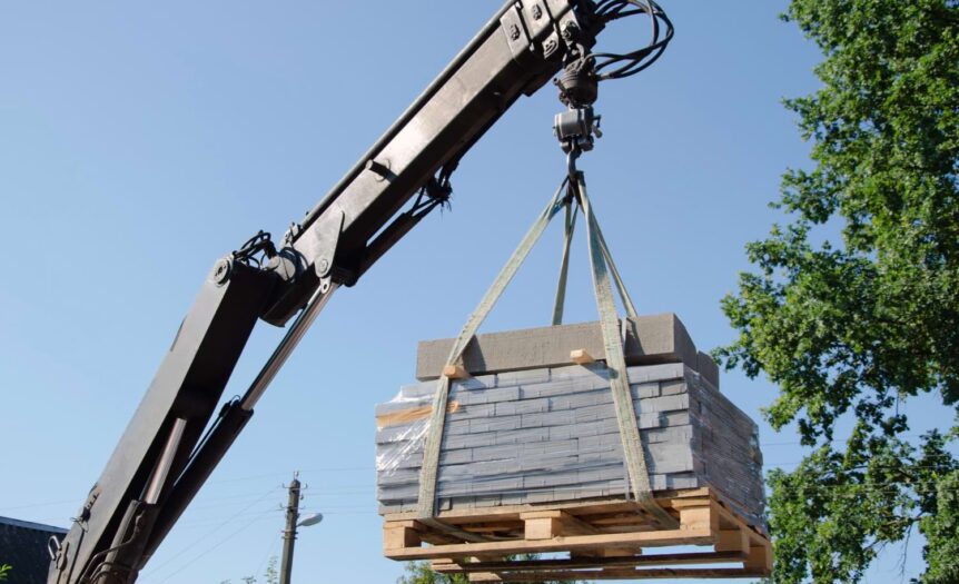 transport materiałów budowlanych